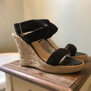 Sacred Heart Espadrilles . The Jennifer Shoe💋